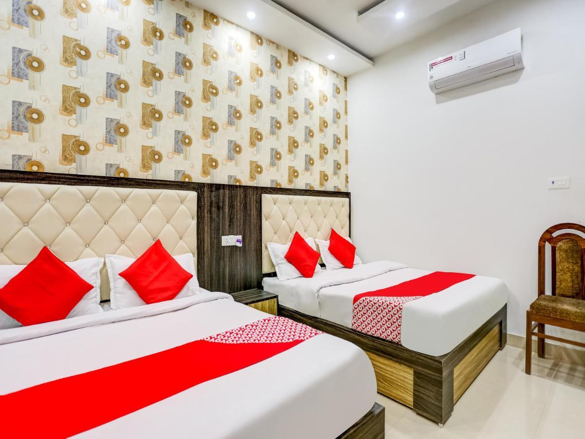 Oyo 75850 Vishwanath Guest House Varanasi Eksteriør bilde